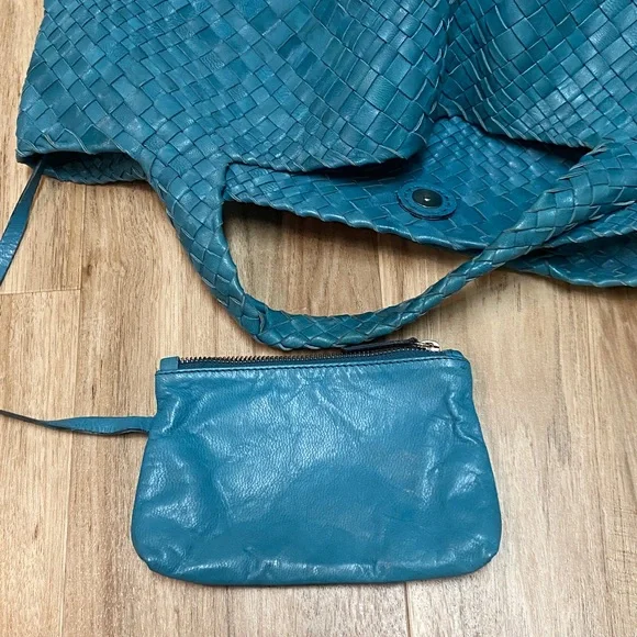 FALOR WOVEN ITALIAN SUPPLE LEATHER HANDBAG ITALIA TEAL W/ COIN POUCH ELEGANT EUC - Picture 7 of 14